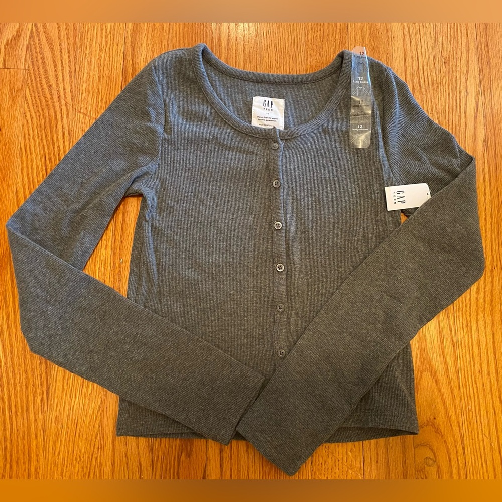 Gap “Teen” NWT Button Down